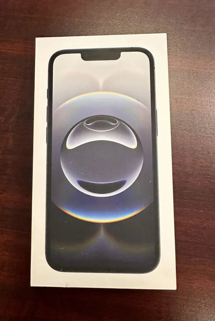 Open Box – 2025 Apple iPhone 16e – Black 128GB A3212 USA eSIM Unlocked 100% Batt