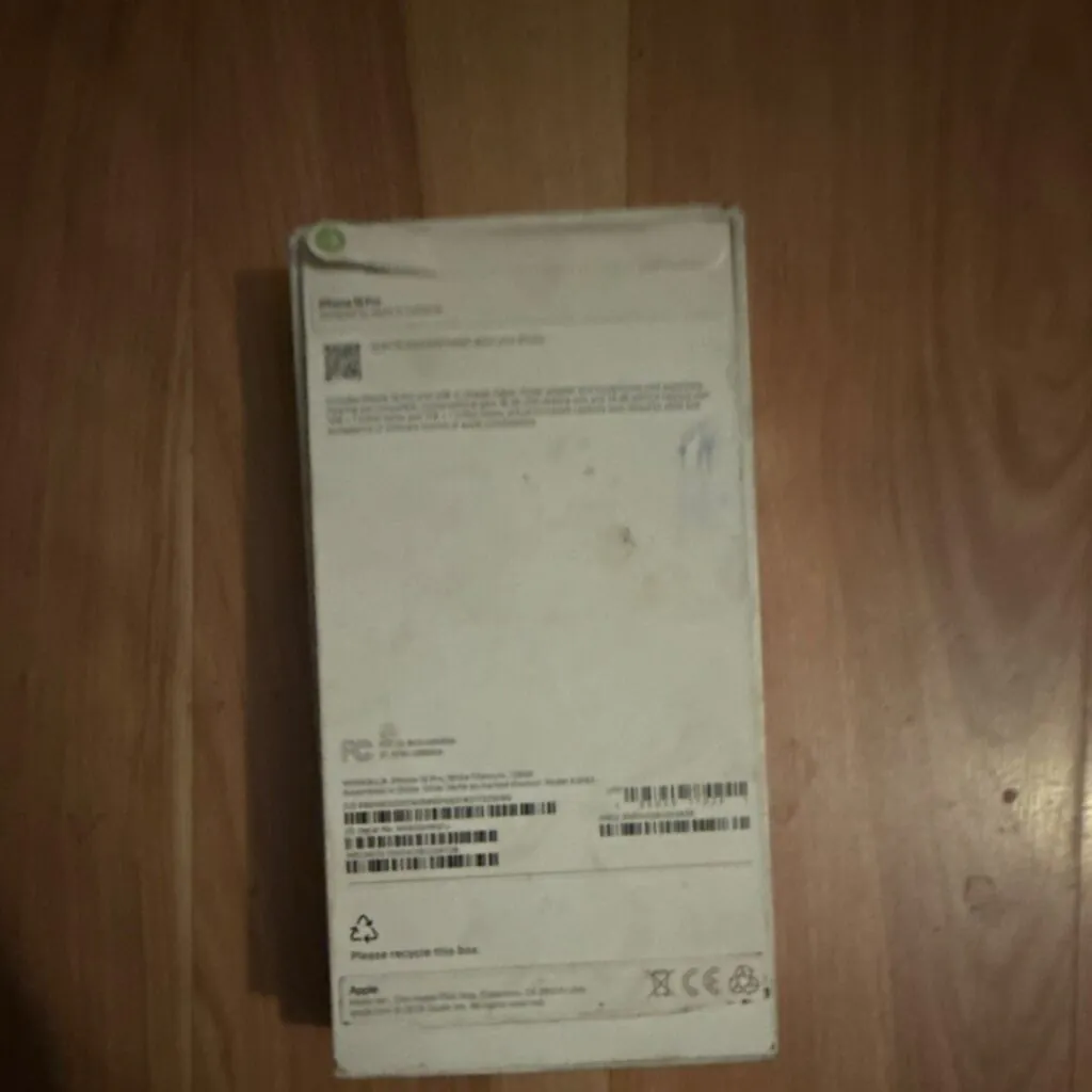 Apple iPhone 16 Pro White Titanium Bar Smartphone Boxed