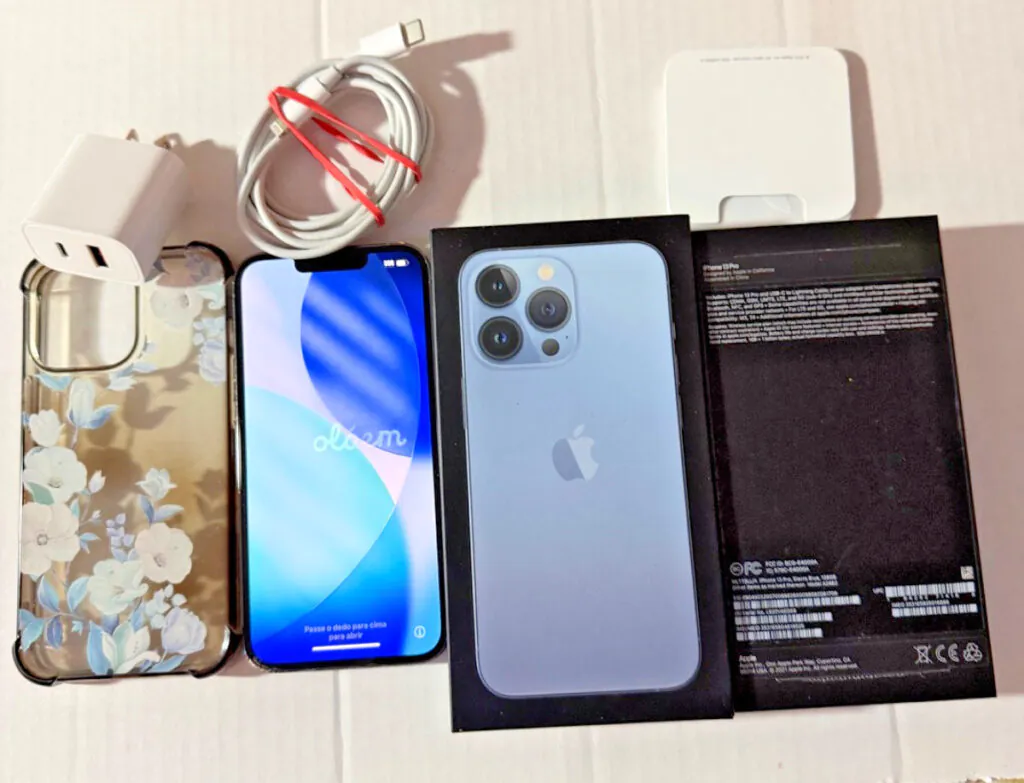 Apple iPhone 13 Pro – 128 GB – Sierra Blue (Unlocked) CHECK PICTURES PLEASE