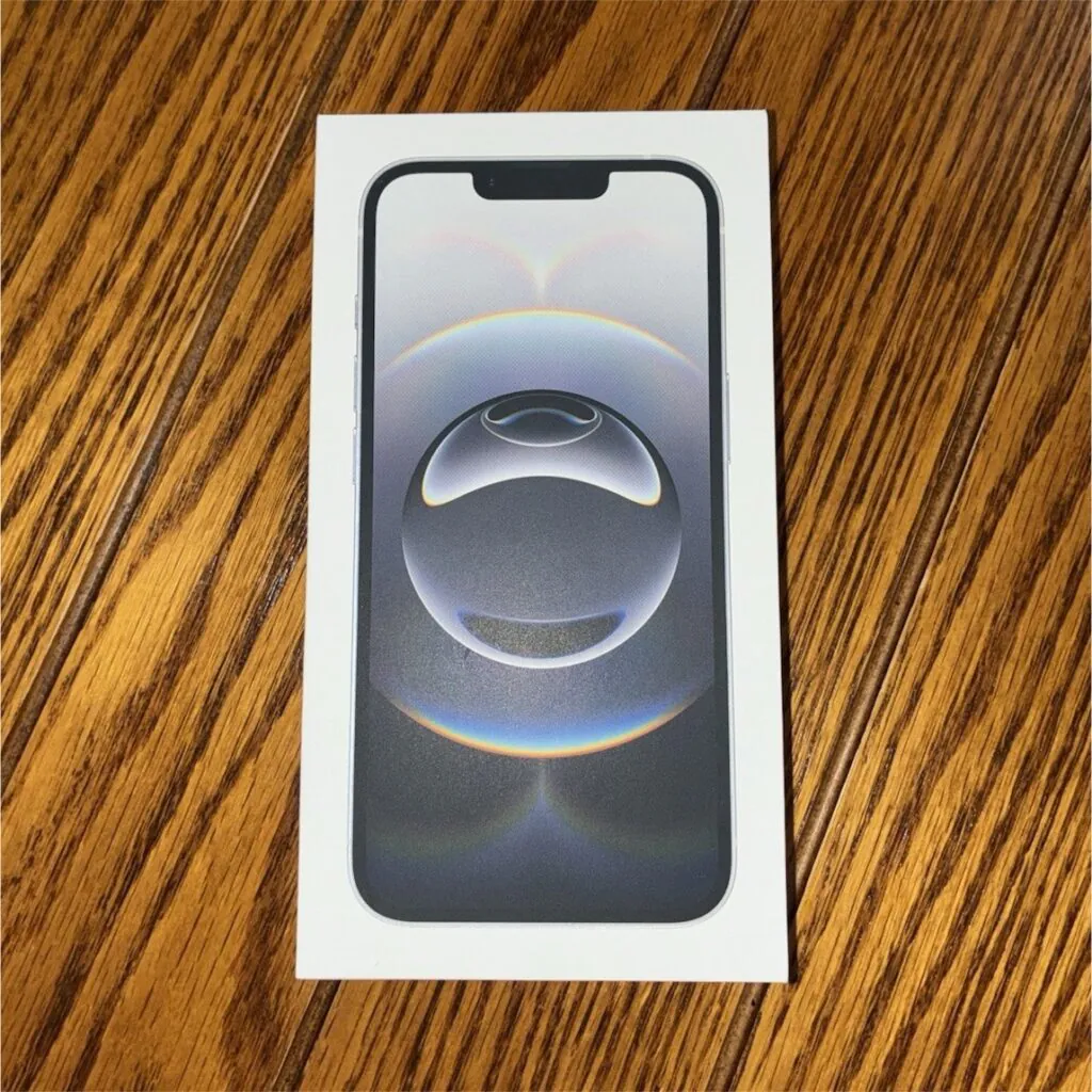 Apple iPhone 16e 128GB White – Brand New Sealed – Cricket
