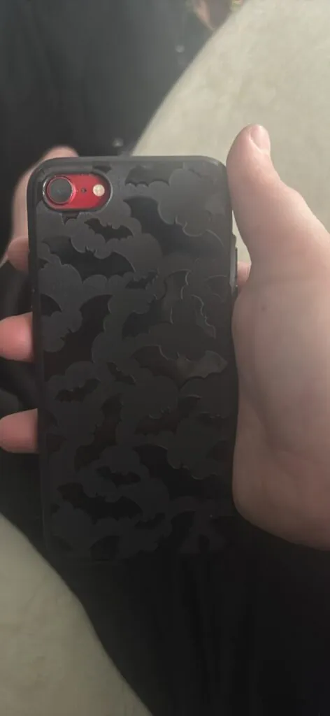 Apple iPhone SE (2022) – 64 GB – (PRODUCT)RED (Unlocked) *read description*