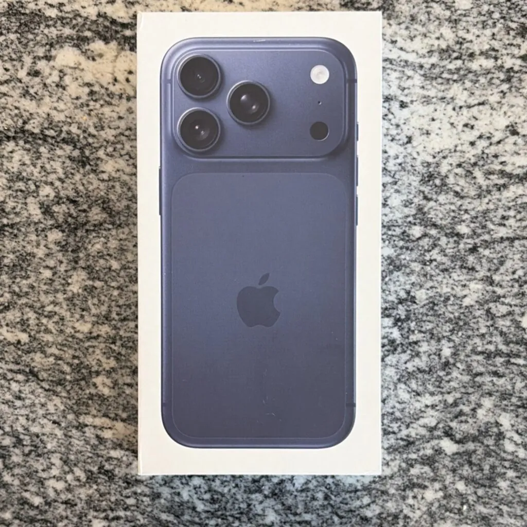 iPhone 17 Pro Smartphone Unlocked Deep Blue 1TB eSIM Apple Warranty