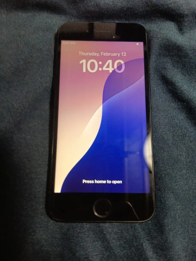 Apple iPhone SE 2020 A2275, 64GB, Black, Unlocked, No SIM Restrictions