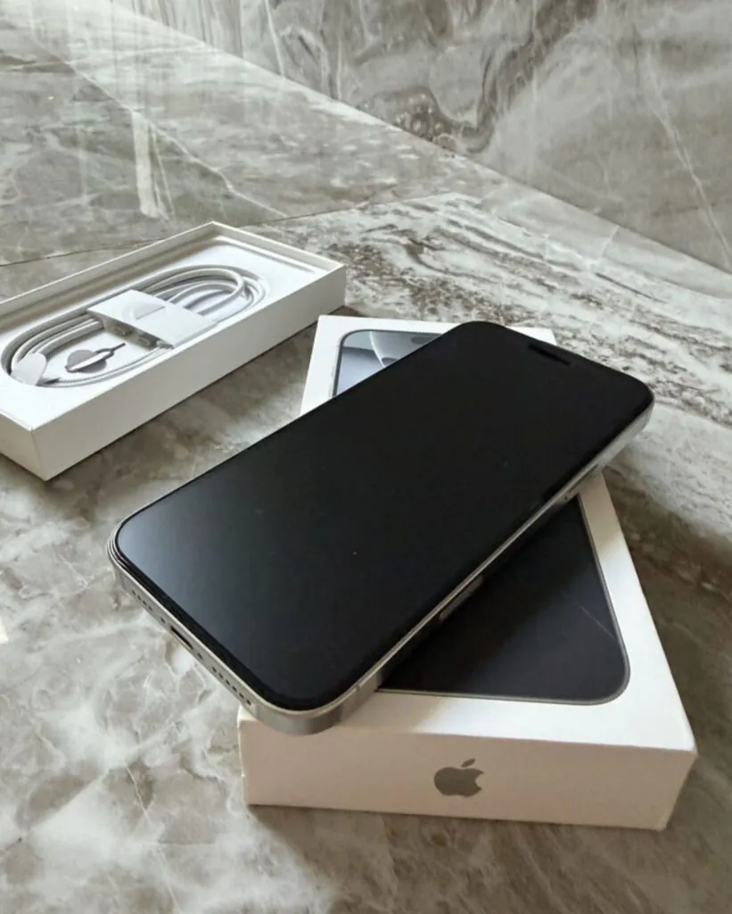 Apple iPhone 16 Pro Max – 512 GB – White Titanium (Unlocked)