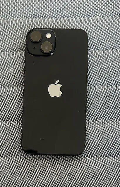 Apple iPhone 14 – 128 GB – Midnight (Unlocked)