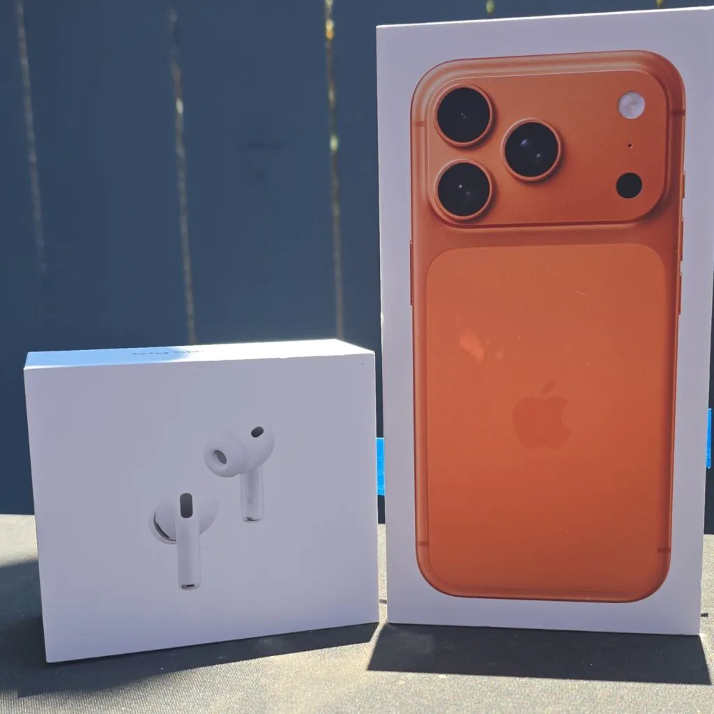 iPhone 17 Pro 256GB (Cosmic Orange) + AirPods Pro 3 — NEW SEALED, Unlocked