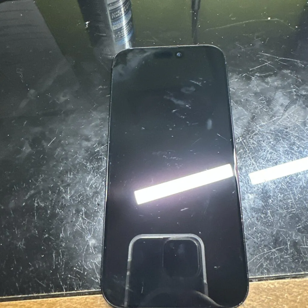 Apple iPhone 16 Pro Max – 512 GB – Black Titanium (AT&T)