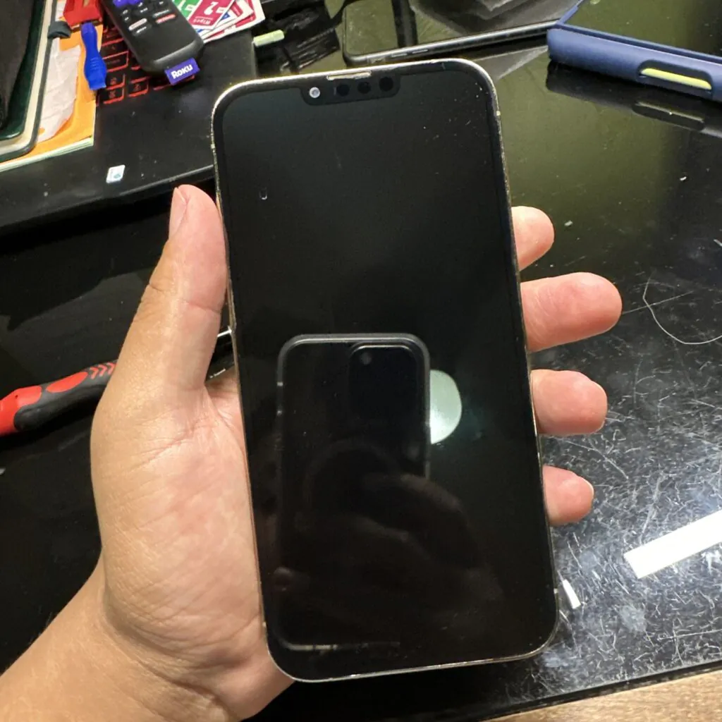 Apple iPhone 13 Pro Max – 128 GB – Gold (Unlocked)