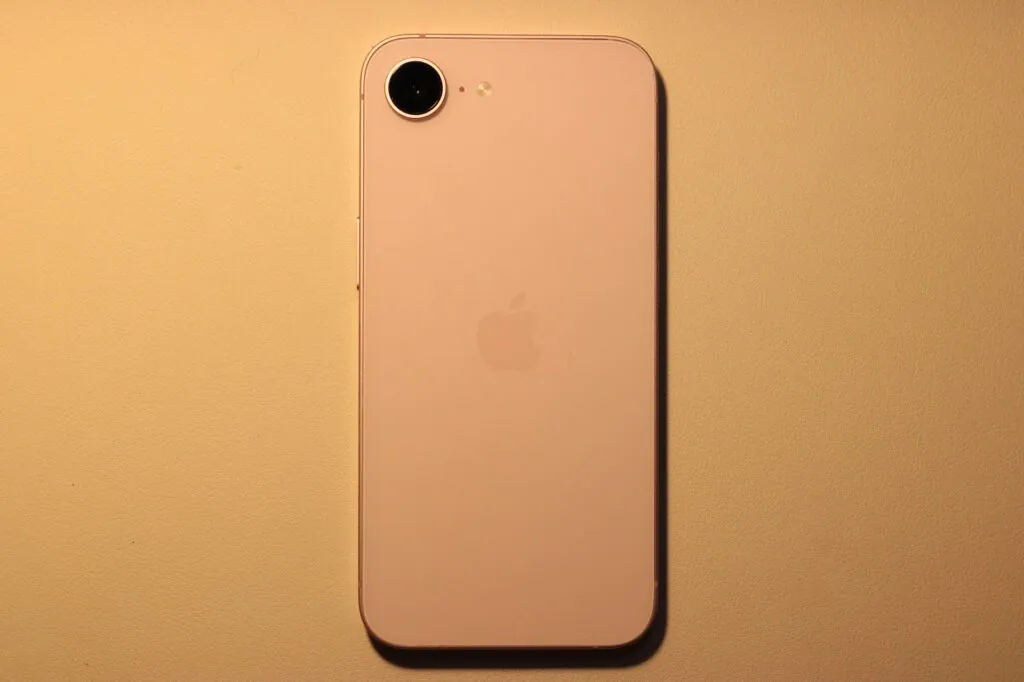 Apple Iphone 17e Check ESN