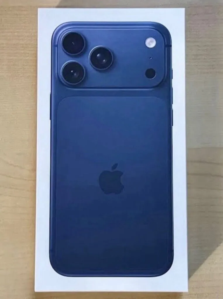 New iPhone 17 Pro Max – 2TB – Deep Blue (Unlocked).