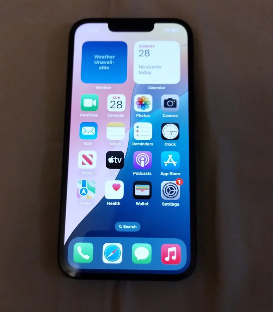 Apple iPhone 13/128gb/Midnight/Unlocked -Fully Functional, 2 Issues*