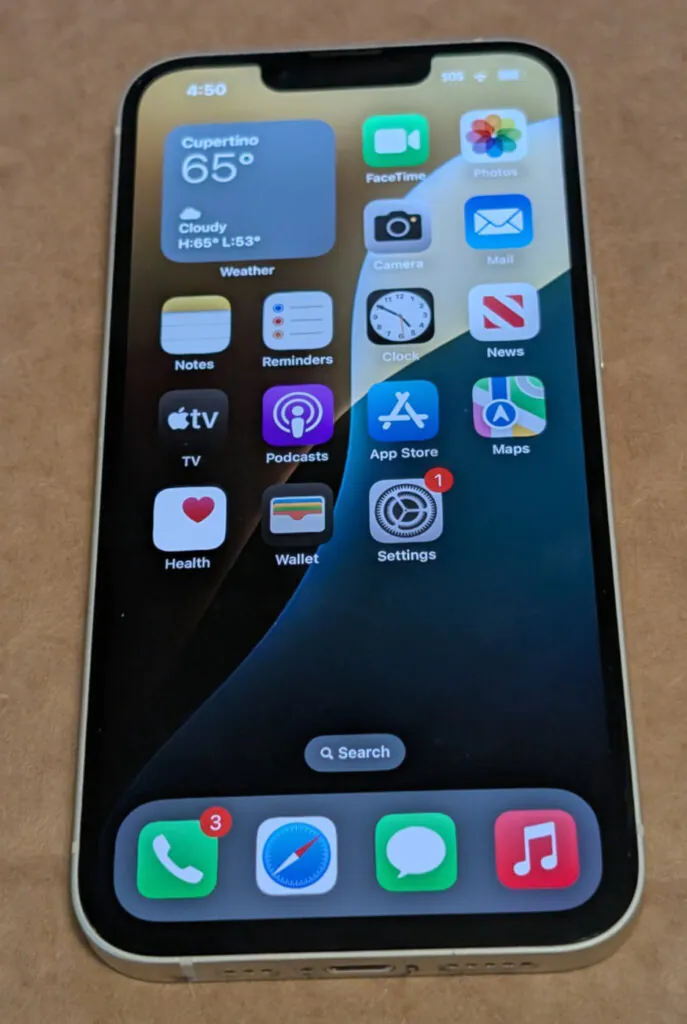 iPhone 13 128GB A2482 White Unlocked ~ 73% BH ~ One Owner