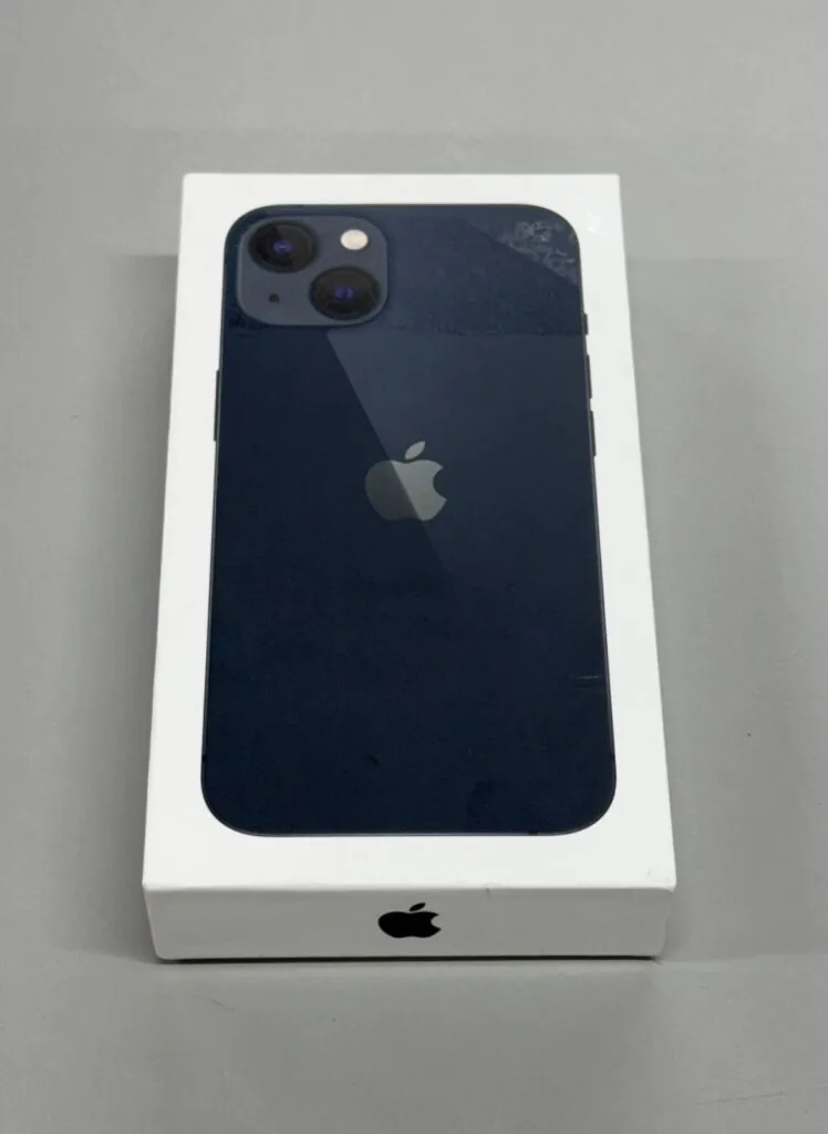 Brand New Apple iPhone 13 – 128 GB – Midnight (Verizon) SEALED