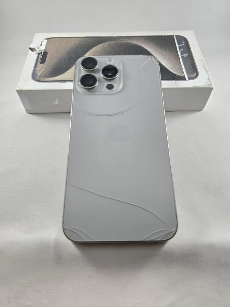 iPhone 16 Pro Max 256gb Natural  Titanium AT&T