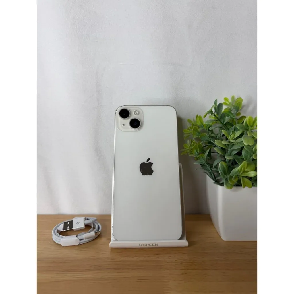 Apple iPhone 14 Plus 128GB in Starlight – Fully Unlocked – Good Condition