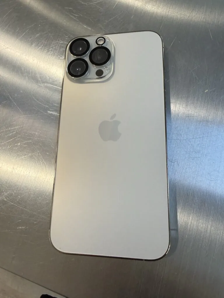 iPhone 13 Pro Max 128 Gb Unlocked W/ Accessories Excellent Condition