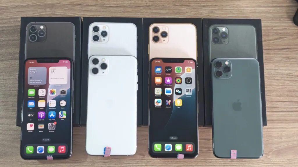 90% N ew Apple iPhone 11 Pro Max Unlocked 64/256/512 GB Resealed With Accessory