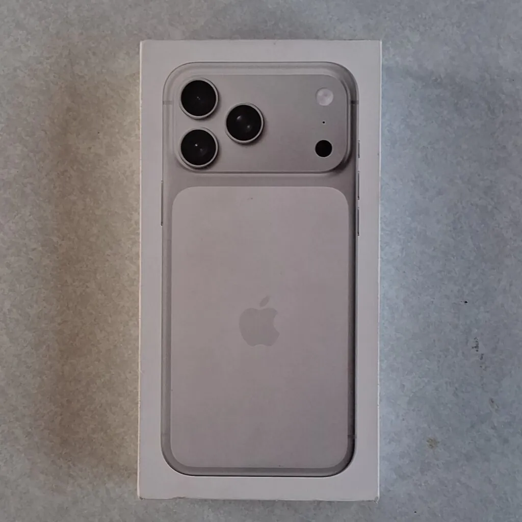 Apple iPhone 17 Pro Max 512GB White eSIM USB-C A3257 MFXK4LL/A
