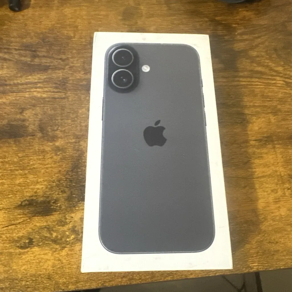 iPhone 17 256GB  AT&T Only Sealed Box CHECK ES.N