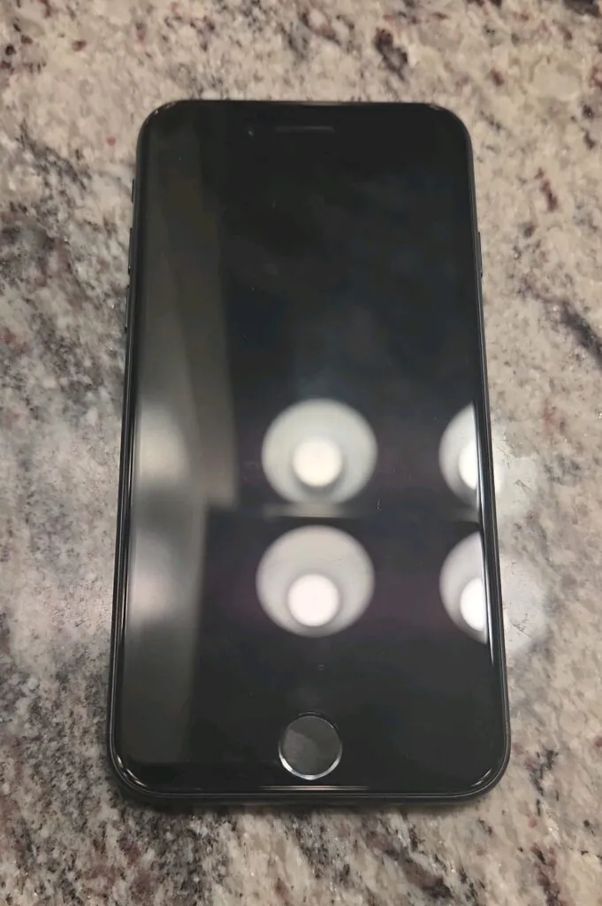 Apple iPhone SE (3rd Generation, 2022) Midnight Black, 64GB, Unlocked, MMX53LL/A