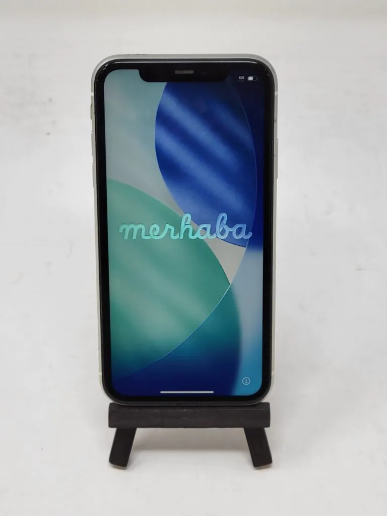 Apple iPhone 11 – 128GB WHITE – Factory Unlocked –