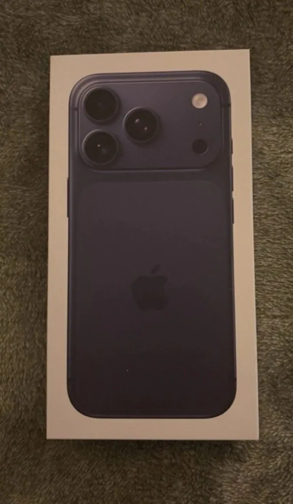 iPhone 17 Pro 512GB Deep Blue, Unlocked