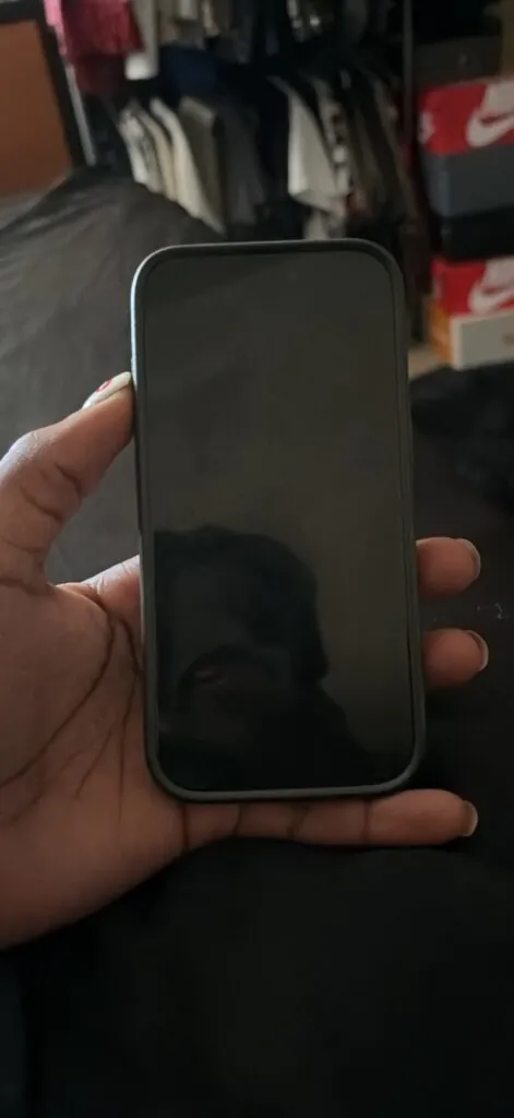 Apple iPhone 15 Pro – 128 GB – Black Titanium (Unlocked)