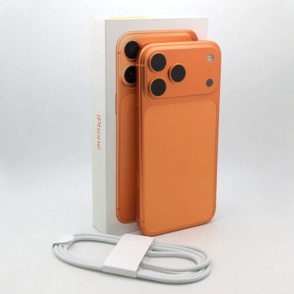 Apple iPhone 17 Pro Max A3257 256GB | Cosmic Orange | UNLOCKED