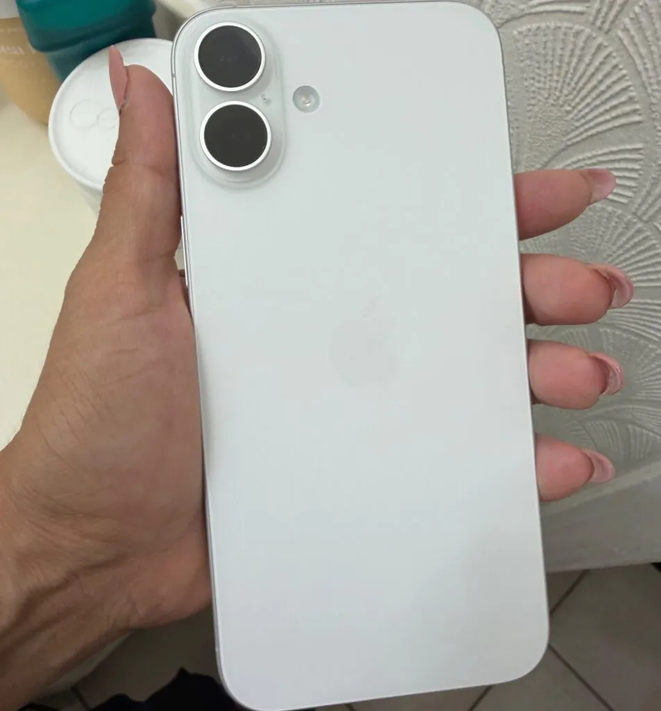 New Apple iPhone 16 Plus – 128 GB – White (T-Mobile)