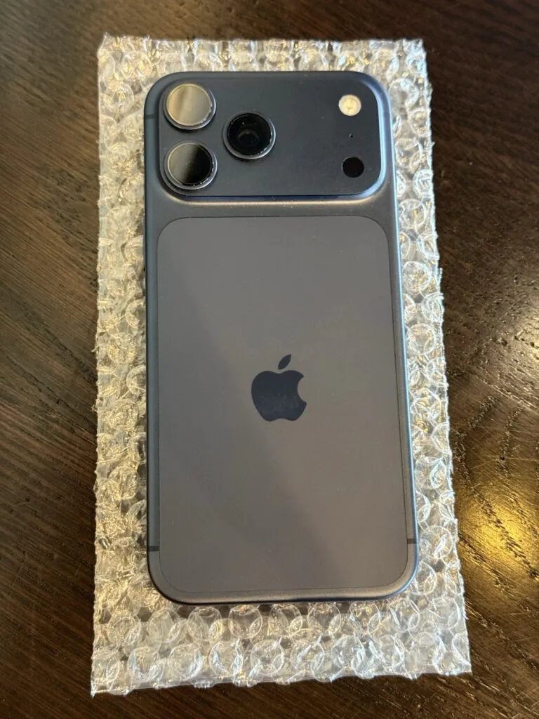Apple iPhone 17 Pro Max 256gb AT&T Good Condition See IMEI Read Description