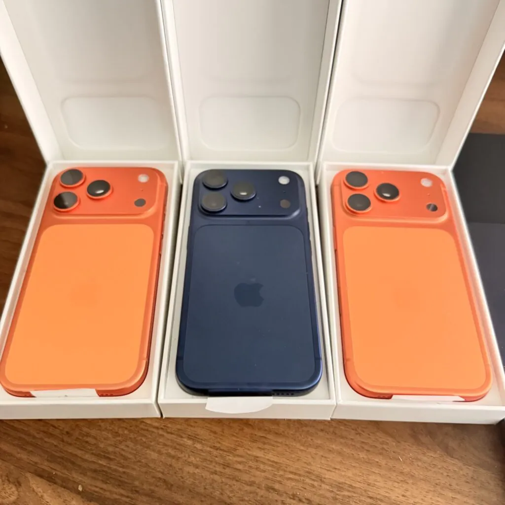 Apple iPhone 17 Pro – 512 GB – Deep Blue (AT&T)