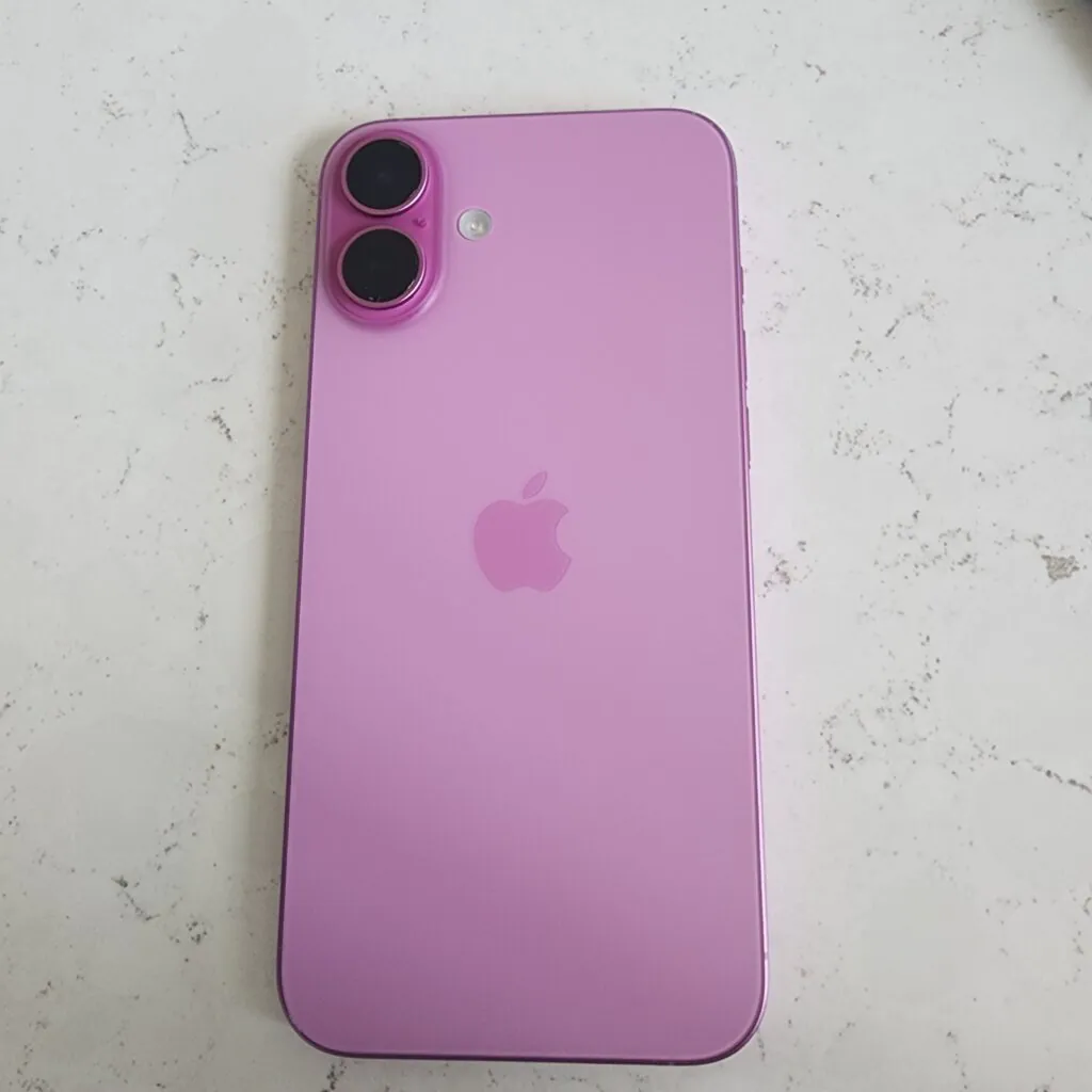 Apple iPhone 16 Plus – 256 GB – Pink (AT&T) Esn Checks