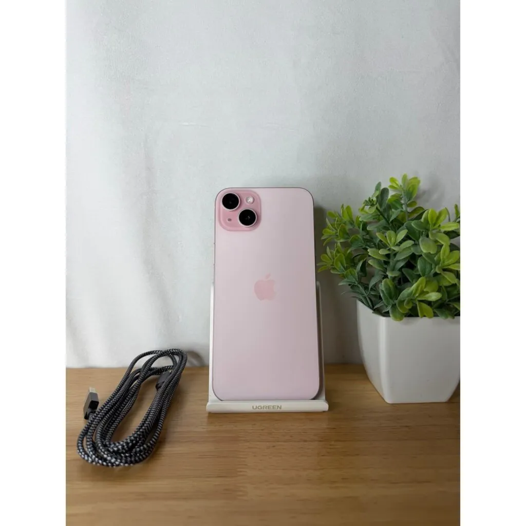 Apple iPhone 15 Plus 128GB in Pink – Fully Unlocked – Good Condition