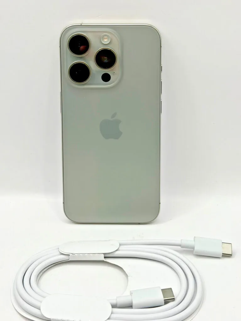 Apple iPhone 15 Pro 256GB Unlocked, Natural Titanium