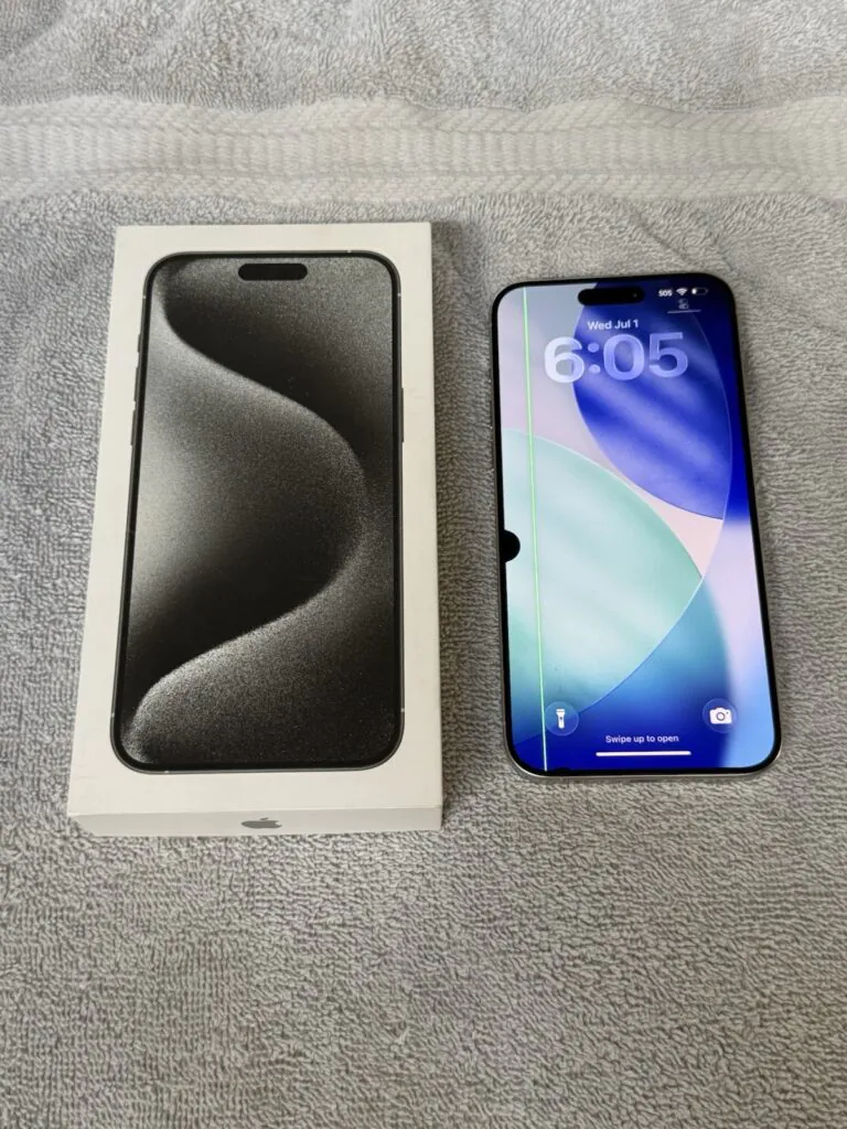 iPhone 15 Pro Max 256GB (Unlocked)