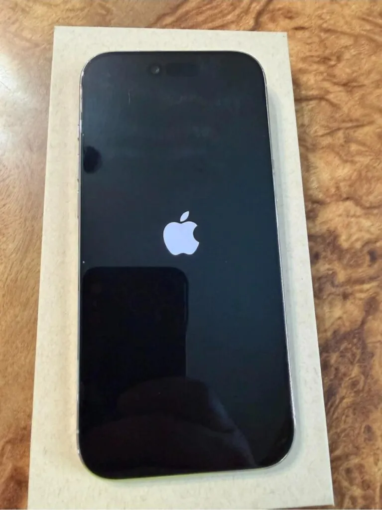Apple iPhone 17 Air – 512 GB – Cloud White (Fully Unlocked)