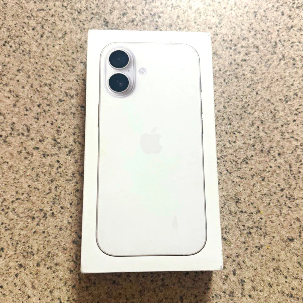 Apple iPhone 17 256GB Unlocked