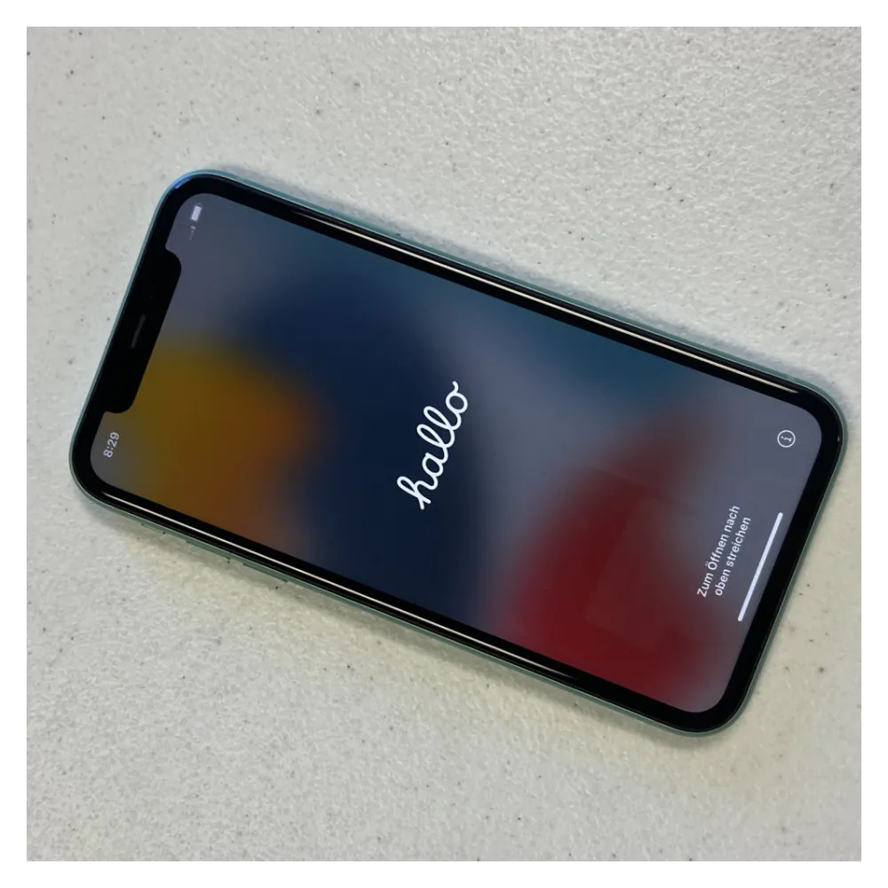 Apple iPhone 11 128GB Black Unlocked – Good Condition – Free Shipping!