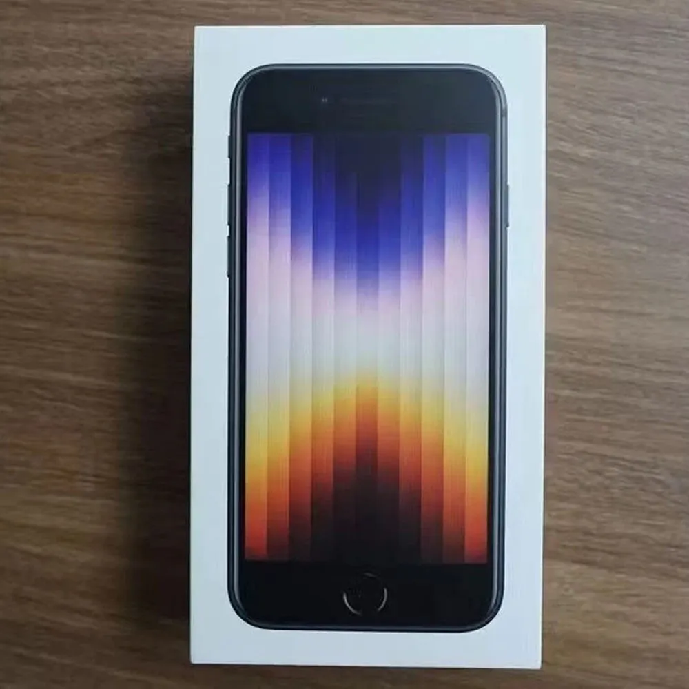 New Sealed Apple iPhone SE 3rd Gen (2022) A2595 64G/128G/256GB Factory Unlocked