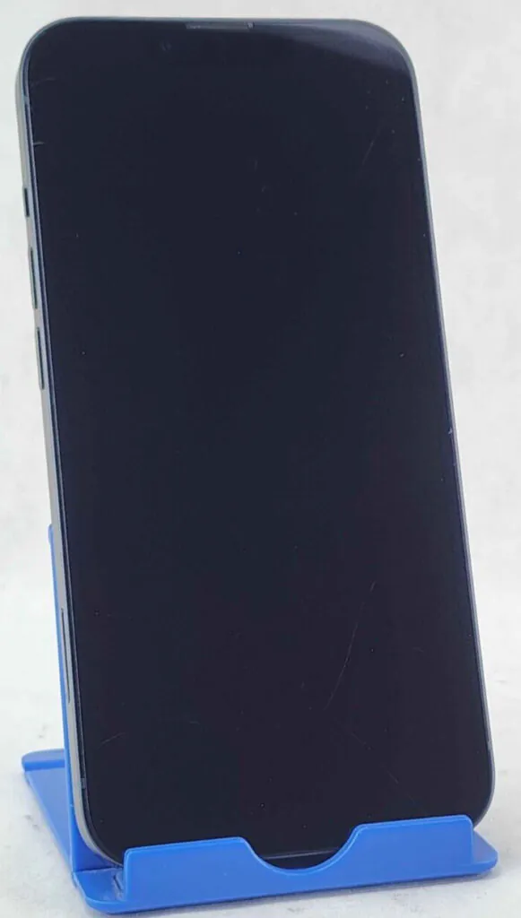 Apple iPhone 13 128GB Midnight Unlocked Scratched