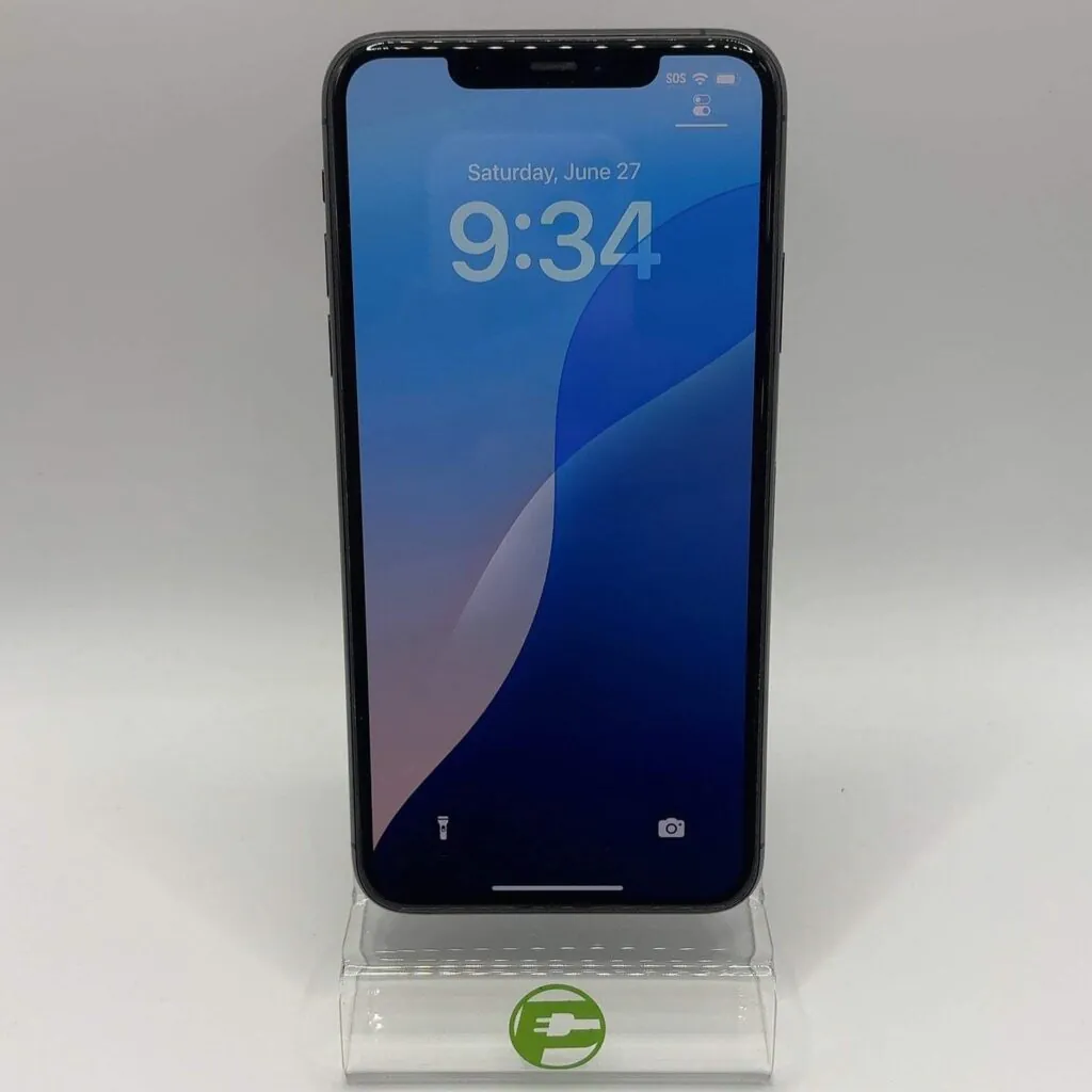 Unlocked Apple iPhone 11 Pro Max 64GB 18.7.1 Space Gray MWGF2LL/A
