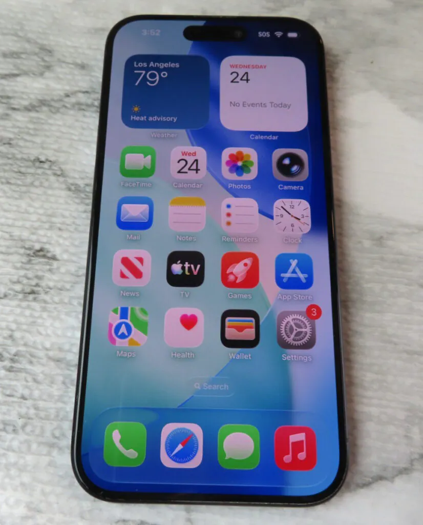 Apple Iphone 15 Pro 128GB (Unlocked) *BLUR SELFIE* – fair good used 84% BH