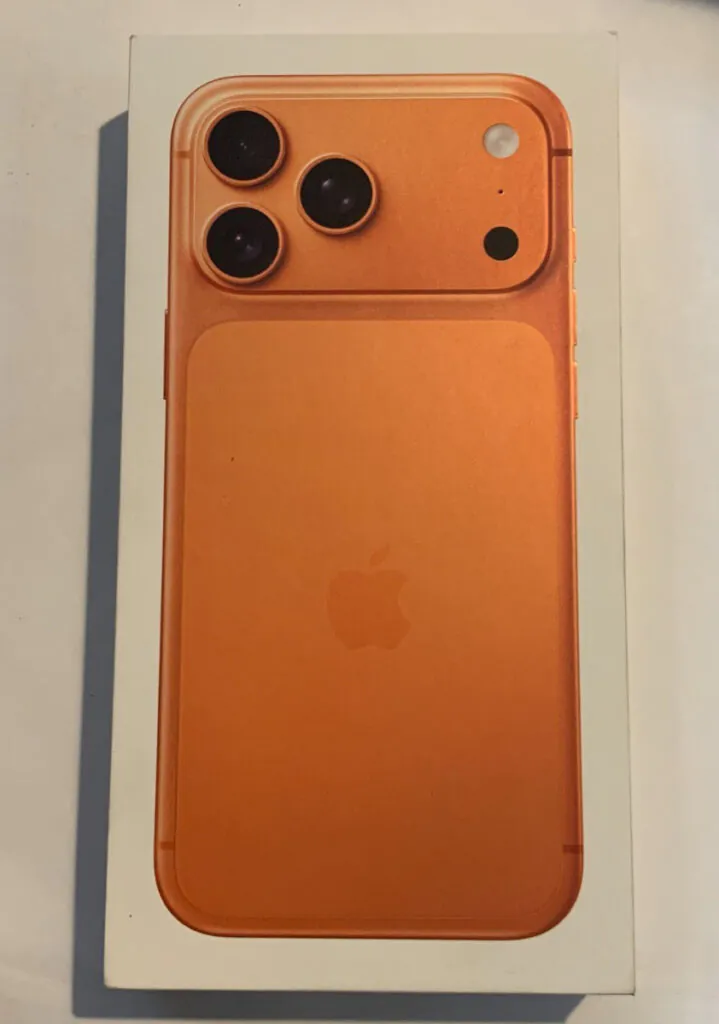 Apple iPhone 17 Pro Max A3257 – 256GB – Orange -!!! Check ESN!!