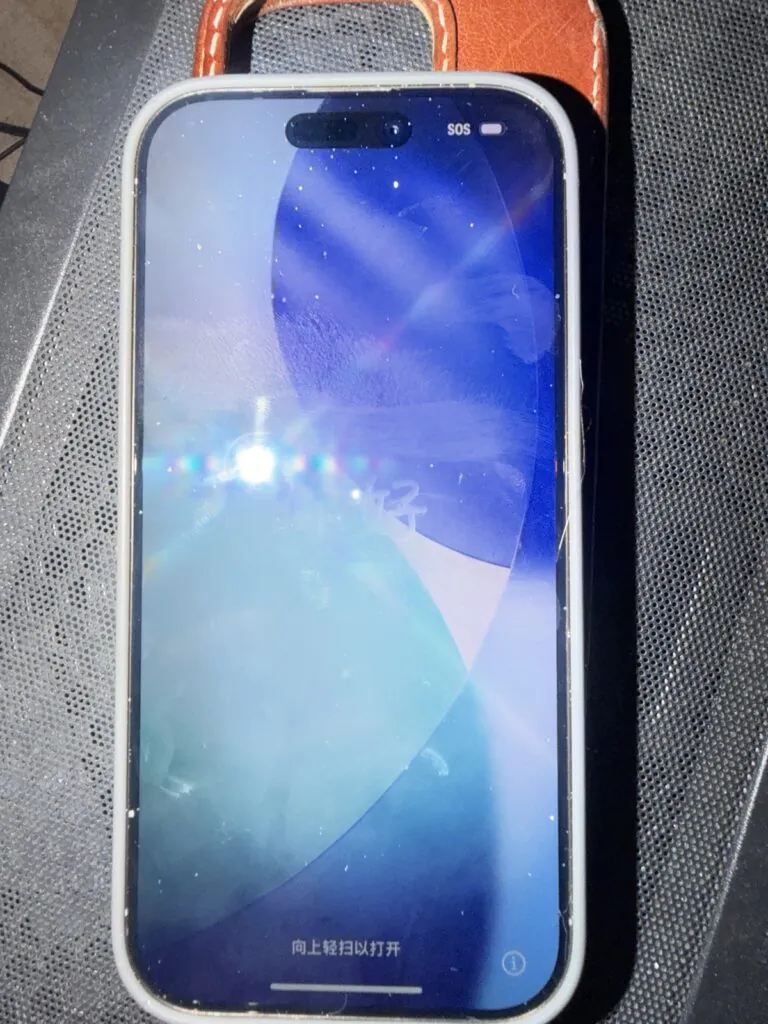 iPhone 16 pro 128GB AT&T natural titanium