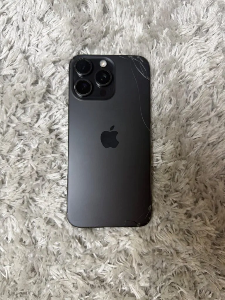 Apple iPhone 15 Pro Max – 256 GB – Black Titanium (Unlocked)