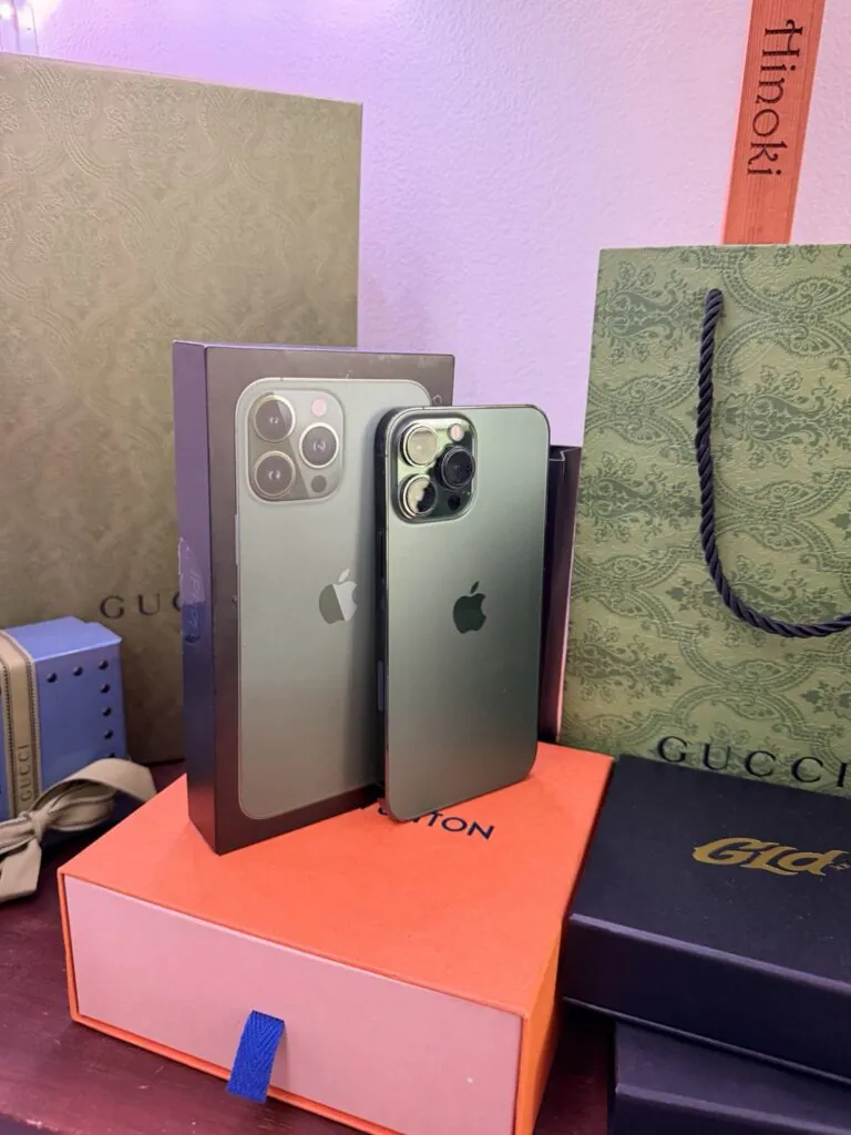 iPhone 13 Pro Max Unlocked