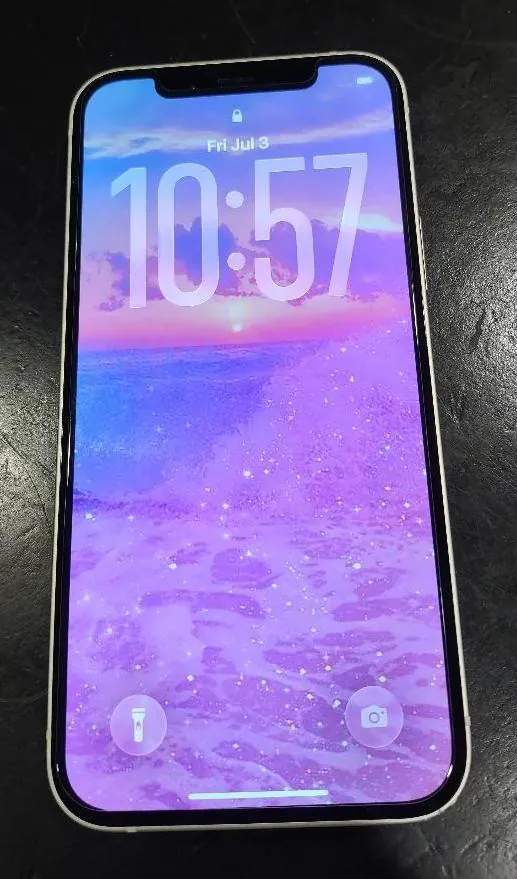 Apple iPhone 12 64GB White (Unlocked)