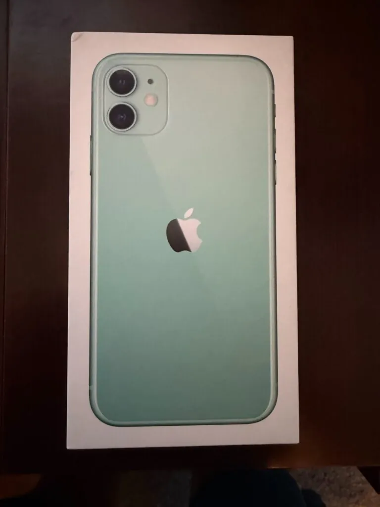 Apple iPhone 11 – 64 GB – Green (Unlocked)