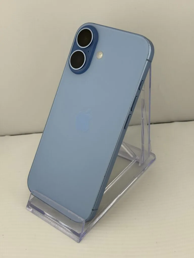 Apple iPhone 17 – 256 GB – Mist Blue (Unlocked) Fair Condition Read Description