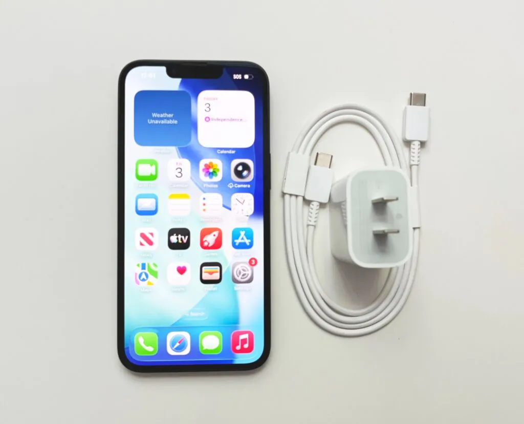 Apple iPhone 17e 256GB Black Factory Unlocked 5G A3575 Excellent Condition